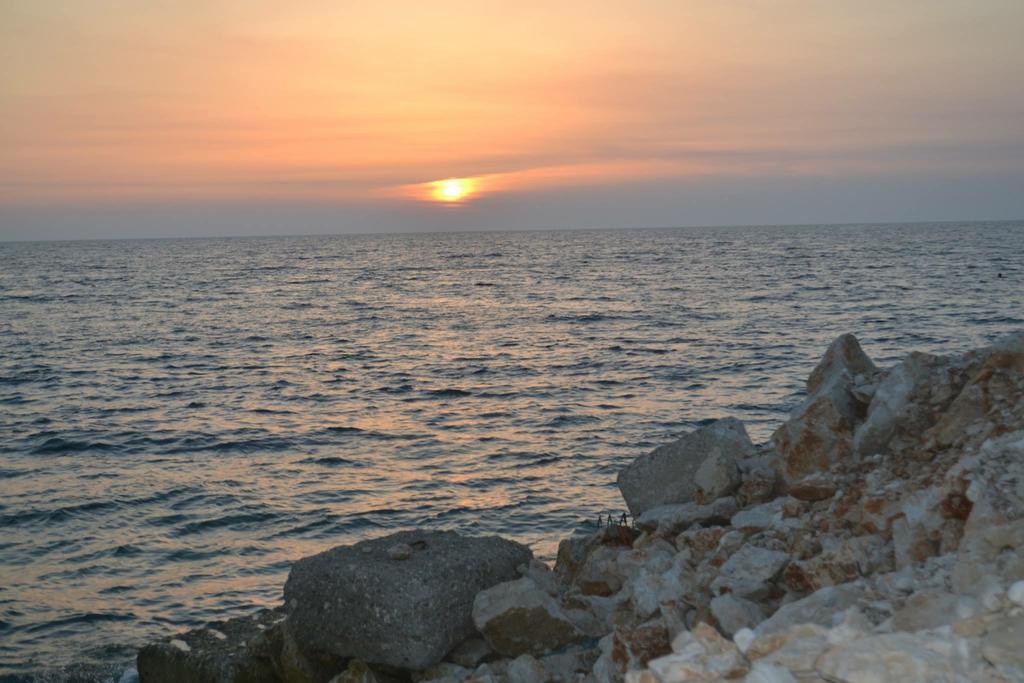 Perla Hotel Saranda Buitenkant foto
