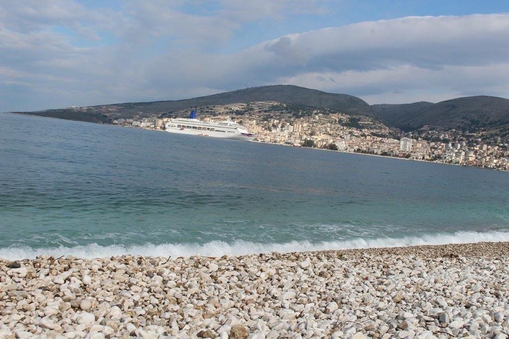 Perla Hotel Saranda Buitenkant foto