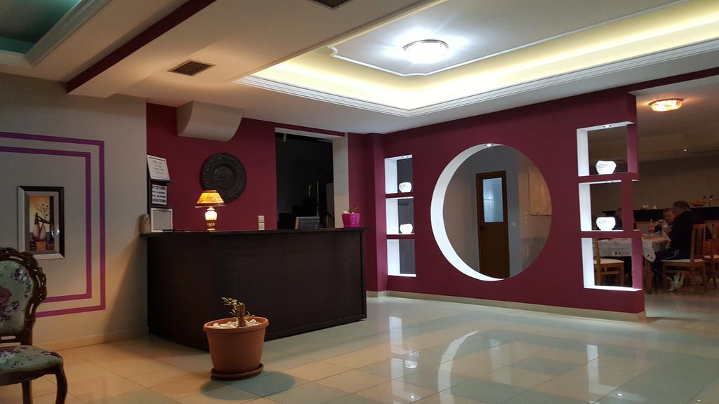 Perla Hotel Saranda Buitenkant foto