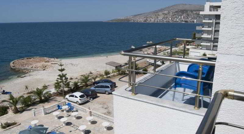Perla Hotel Saranda Buitenkant foto