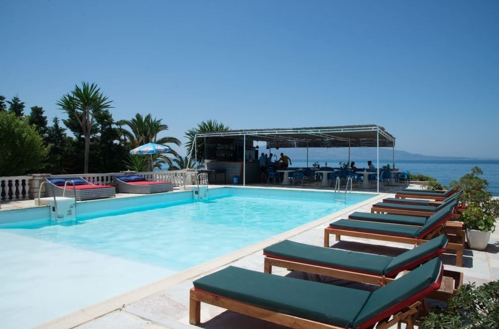 Perla Hotel Saranda Buitenkant foto