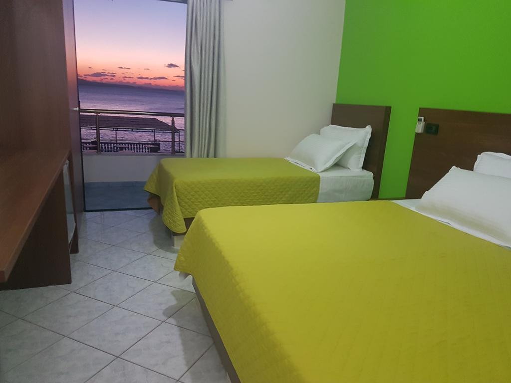 Perla Hotel Saranda Buitenkant foto
